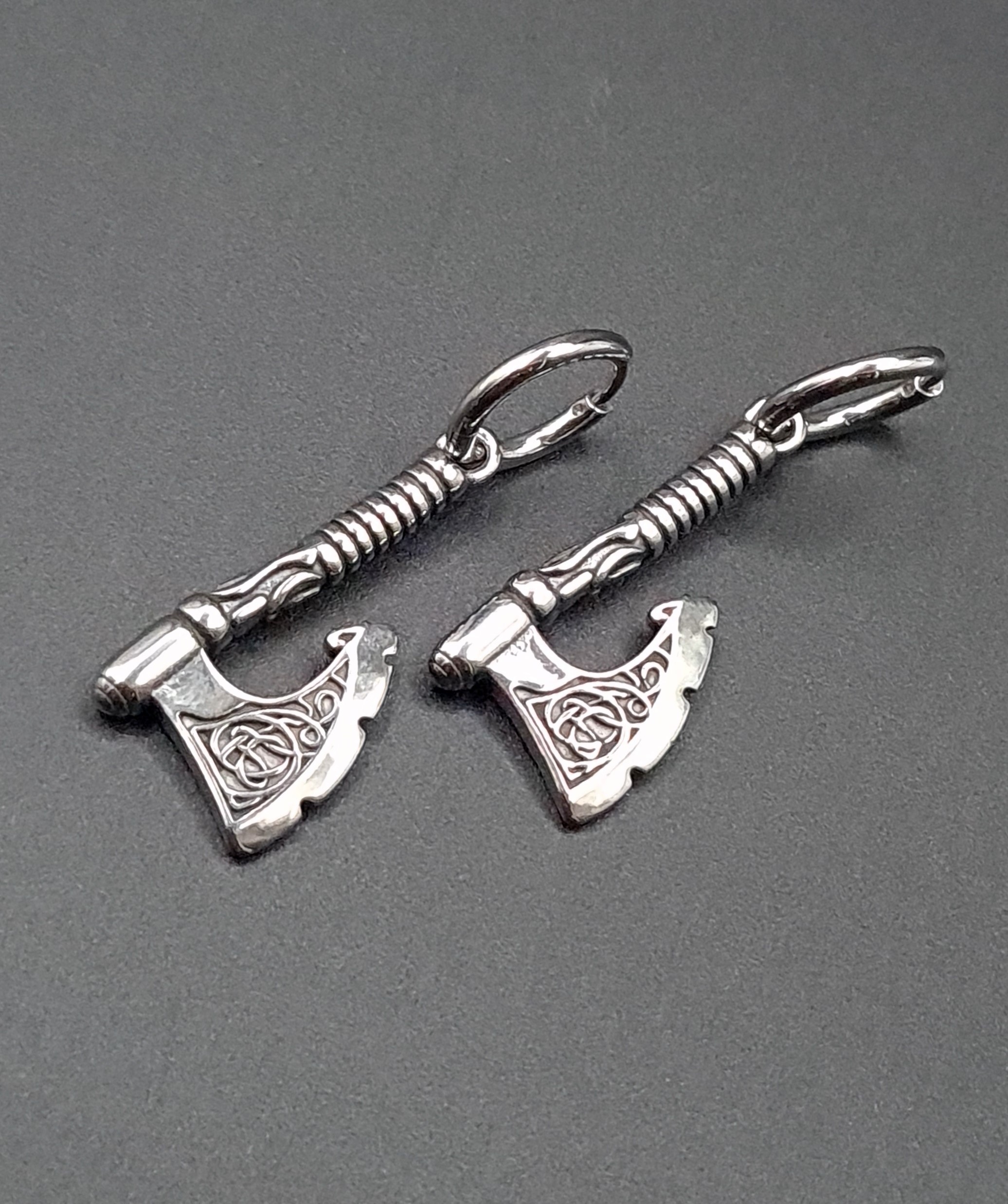 Серьги с подвеской Секира Викингов от StarfallShop
