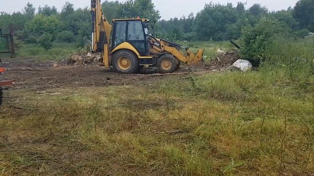 Расчистка полей, вывоз мусора с полей,выкорчевка деревьев.