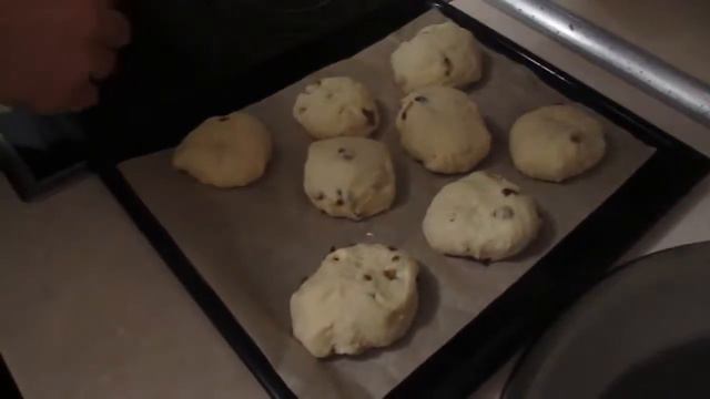 как самому испечь булки смотреть онлайн