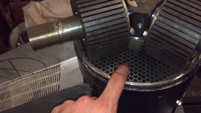 Гранулятор DR3R 250 DR3R 200 Сборка! Granulator DR3R 250 DR3R 200 Assembly! смотреть онлайн