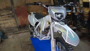 обзор мотоцикла AVANTIS FX 250