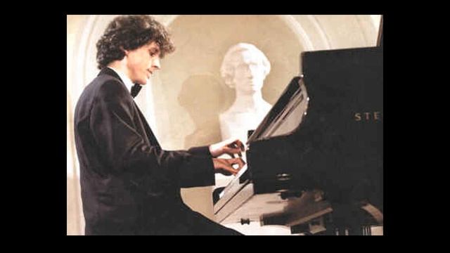 Rafał Blechacz - Chopin Mazurka Op. 17 No. 2 смотреть онлайн