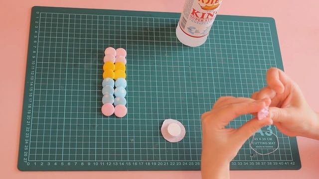 Скрапбукинг. Мастер-класс по изготовлению тканевых фишек. смотреть онлайн