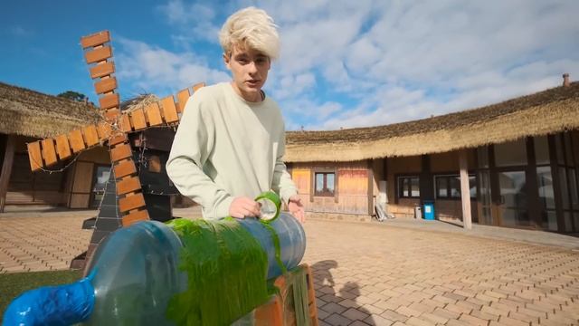 КТО ПОСТРОИТ САМУЮ БЫСТРУЮ ЛОДКУ ПОЛУЧИТ 1000$ смотреть онлайн