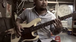 Fender jazz bass re62 japan