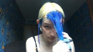 крашу волосы тоникой ... (плохая идея..)