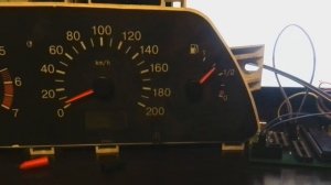 Стрелка уровня топлива