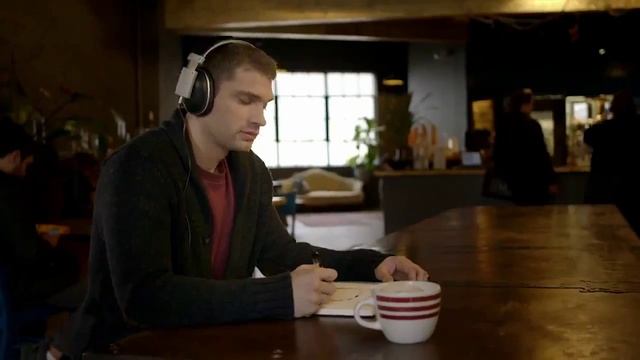 Polk Audio Buckle и Hinge наушники смотреть онлайн