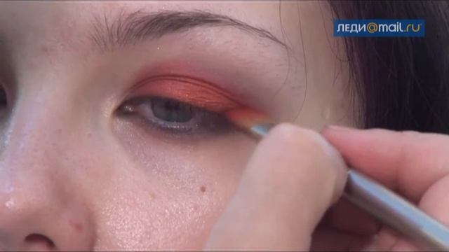 Макияж яркими тенями смотреть онлайн