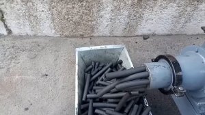 Пресс для брикетов из угольной пыли,торфа,легнина