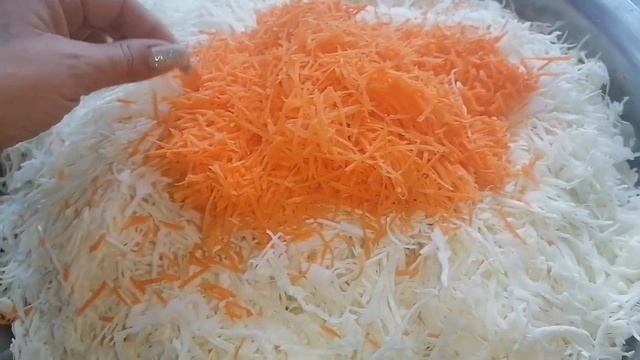 МАРИНОВАННАЯ КАПУСТА//БЫСТРАЯ МАРИНОВАННАЯ КАПУСТА.