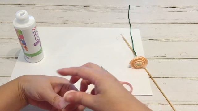 Crepe paper ranunculus tutorial  Paper flowers tutorial  Paper craft