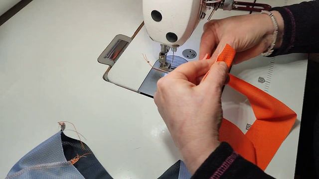 Пошив футболки с рукавом реглан V-образныйм вырезом. Мастер-класс часть 1