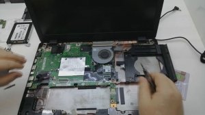 Ремонт ноутбука Asus X542U | Замена HDD диска на SSD