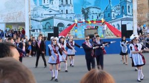 Современный танец от выпускников Кяхтинской школы №1, г.Кяхта, 2018