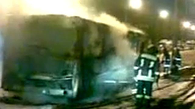 Горит рейсовый автобус ч 2 смотреть онлайн