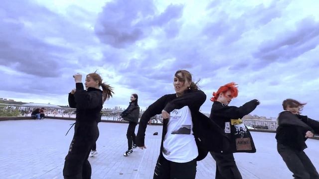 [K-POP IN PUBLIC RUSSIA][ОNE TAKE] Stray Kids - 'Hellevator' | dance cover by HypeStation смотреть онлайн