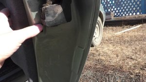 защита от детей-блокировка задних дверей ВАЗ-21104.