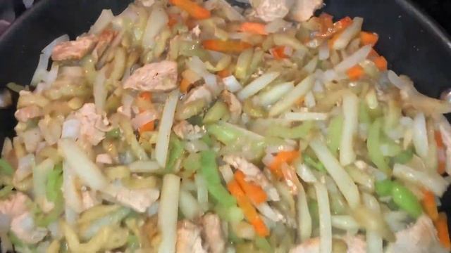 Красиво УКРАШАЕМ овощное рагу/красивая подача/КАРВИНГ/стол/еда/что приготовить/карвинг