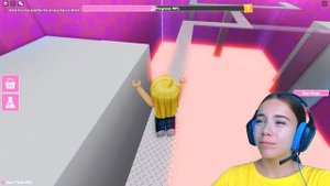 ПОБЕГ ОТ ЗЛОЙ БАРБИ в ROBLOX!