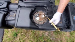 Hummer H2 or GM Truck Fuel Tank Removal, Leak Repair, Fuel Pump Replacement