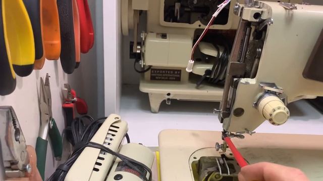 Лечим Singer Fashion makers смотреть онлайн