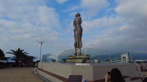 Движущая Статуя Али и Нино в Батуми