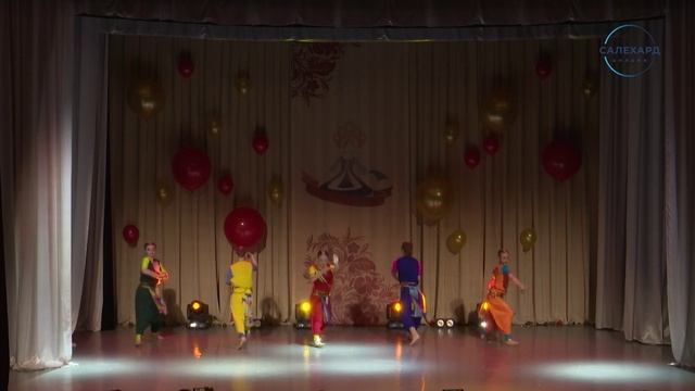 Отчетный концерт ансамбля народного танца "Ваталинка"