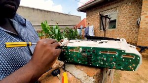 How to remove Toyota Mark II Speedometer