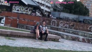 ДЕВУШКИ САДЯТСЯ НА ЛИЦО | ХРИСТОС ВОСКРЕС | СТЕНКА 15 на 15 | ПРАНК