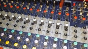 Hướng dẫn sử dụng bàn Mixer Soundcraf EFX12. Test gửi bác Phúc ở Thái Nguyên. Cty Đt 0936583140