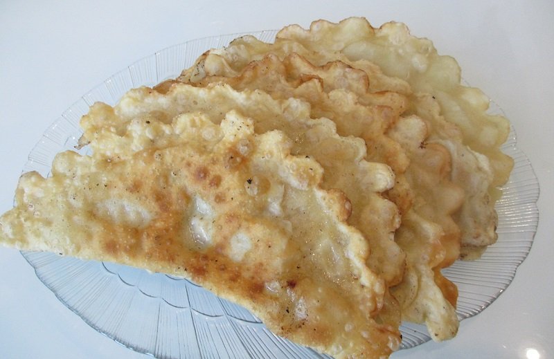 Чебуреки, способ формовки