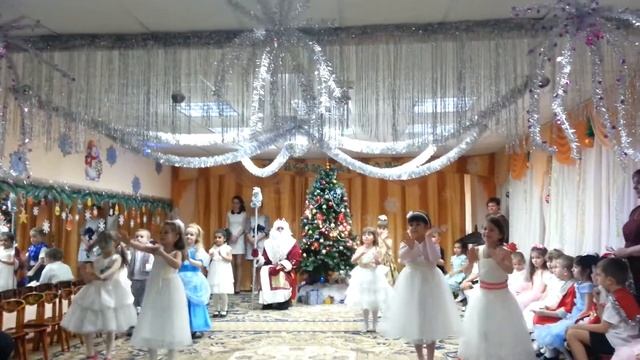 Новый год 2013 2014 ритмика 4 гр смотреть онлайн