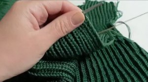 Вяжем трендовый жилет . Жилет спицами.