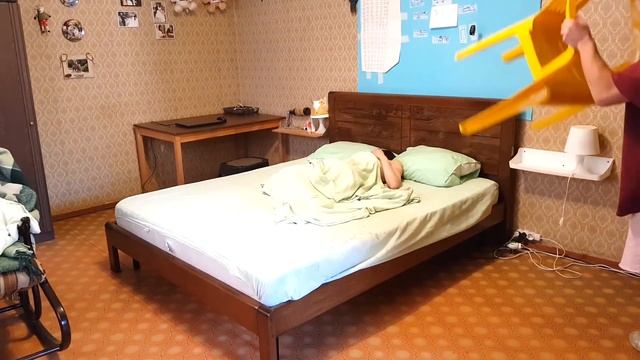 Я НЕВЕРОЯТНО ПРОТЕКЛА ПРАНК / ЧТО ПАРЕНЬ СДЕЛАЛ СО МНОЙ / ВЫГНАЛ ИЗ ДОМА? смотреть онлайн