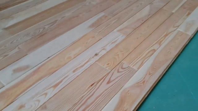 Массивная паркетная доска из лиственницы
