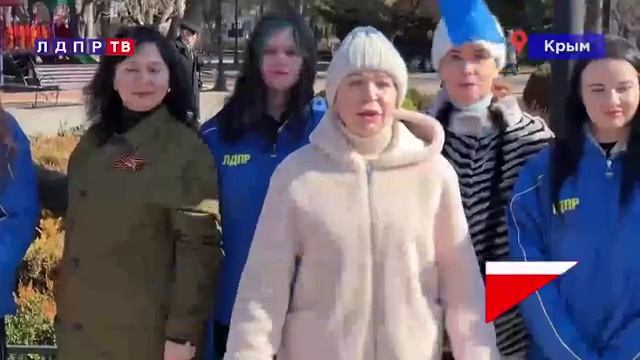 РОССИЯ ОТМЕТИЛА День Защитника Отечества. смотреть онлайн