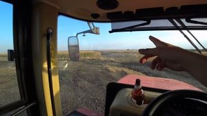 Урок на тракторе от Пряника. Делаем загонку в поле