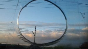 Шаровая молния проплавила стекло. Ball lightning melted glass