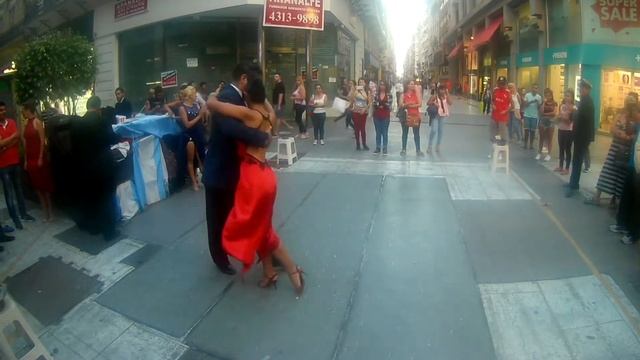 Танго на улице смотреть онлайн