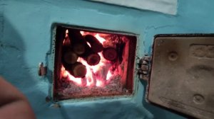Самая уютная обстановка в деревенском доме.