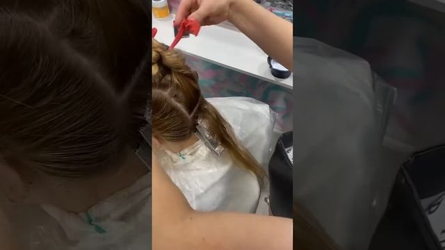 Какую расческу использую  для мелирования