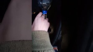 Ваз 2115 замена лампочки габаритов (девушка)