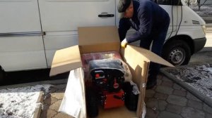 Распаковка снегоуборщика Weima WWS0722AЕ