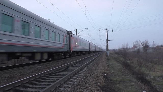 ЭП1М-772 с поездом №083 Адлер - Москва. смотреть онлайн