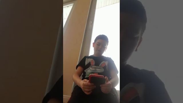 Максимка сочинил стихи про маму и семью. смотреть онлайн