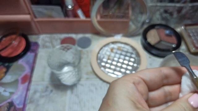 ?НОВАЯ ЖИЗНЬ СТАРОЙ КОСМЕТИКИ☺ / ПЕРЕПРЕССОВЫВАЮ БРОНЗЕРЫ, РУМЯНА, ТЕНИ ДЛЯ ВЕК?