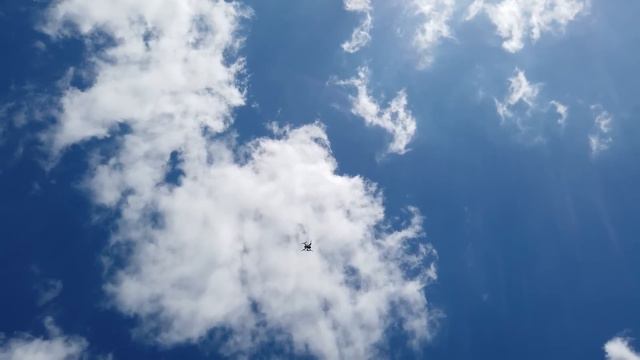 XDynamics Evolve - The beautiful yet FLAWED drone - KEN HERON смотреть онлайн