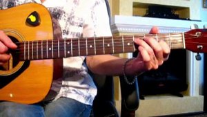 О. Кормухина - Там,  в сентябре Тональность ( F#m ) Как играть на гитаре песню