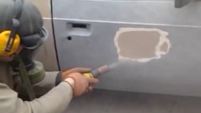 Пескоструйка шпатлёванной двери автомобиля смотреть онлайн